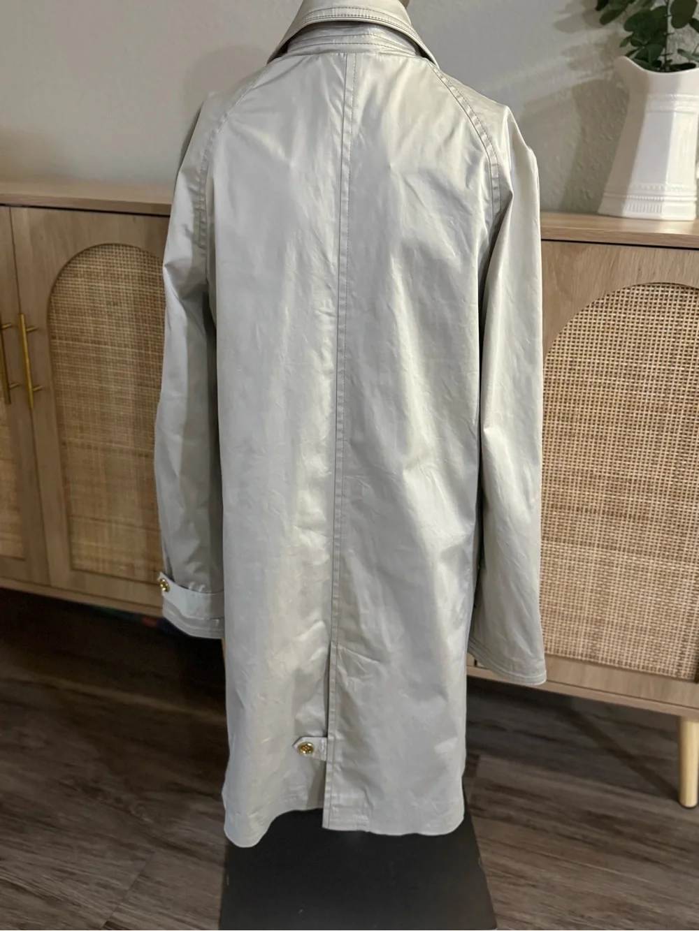 Coach Beige Trench Coat Gold Hardware Signature Lining size M